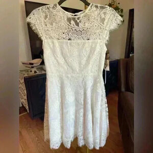BB Dakota dress